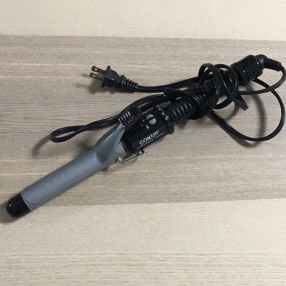 CONAIR Curling Iron